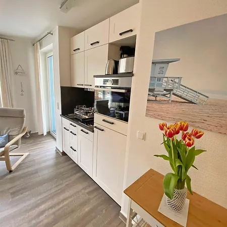 Haus Holstein Whg 07 Mit Balkon * Sellin (Rugen)
